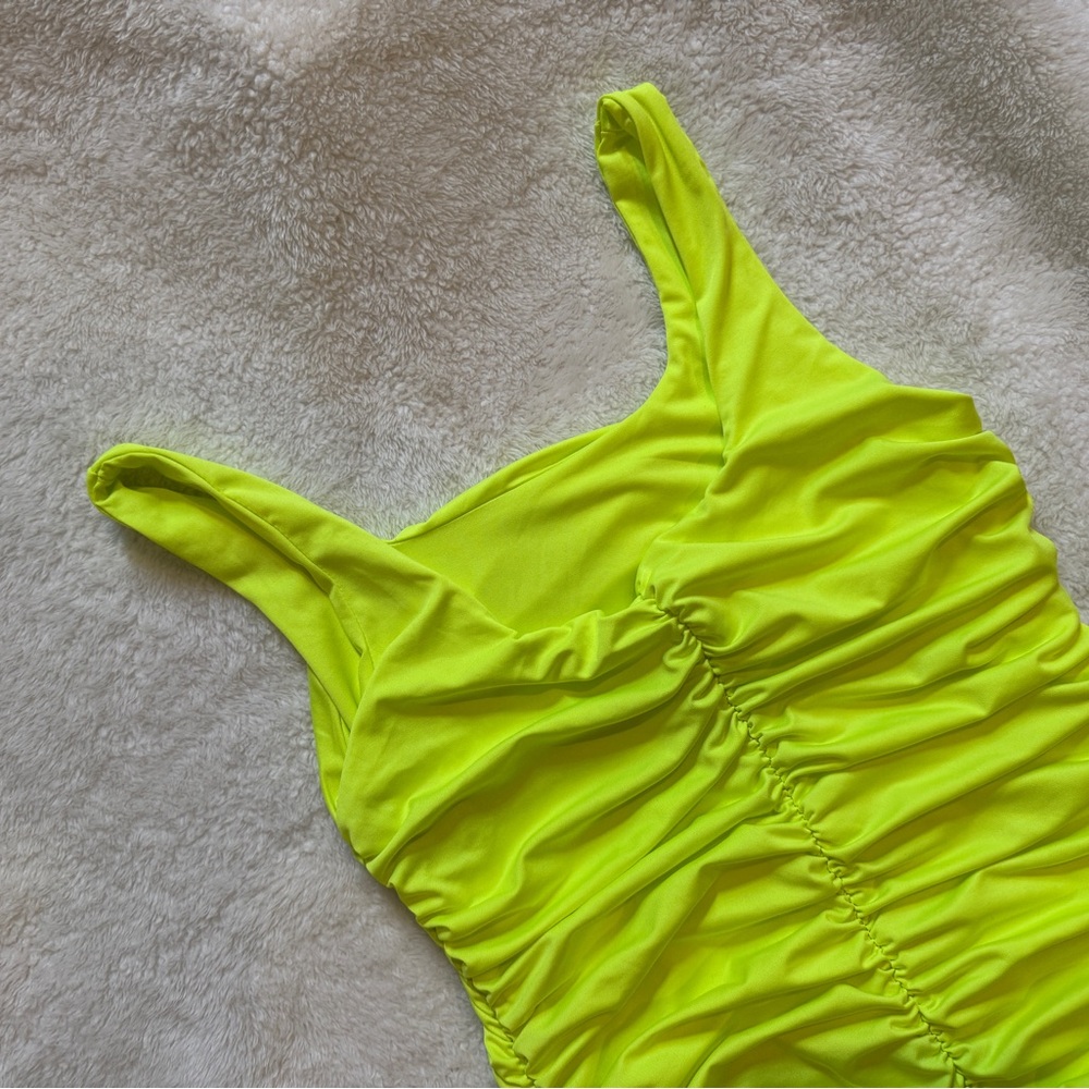 Express Neon Yellow Ruched Midi Dress - Picture 4 of 4